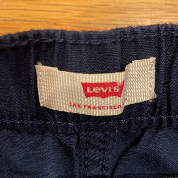 NWT Levi’s shorts - Picture 2 of 5